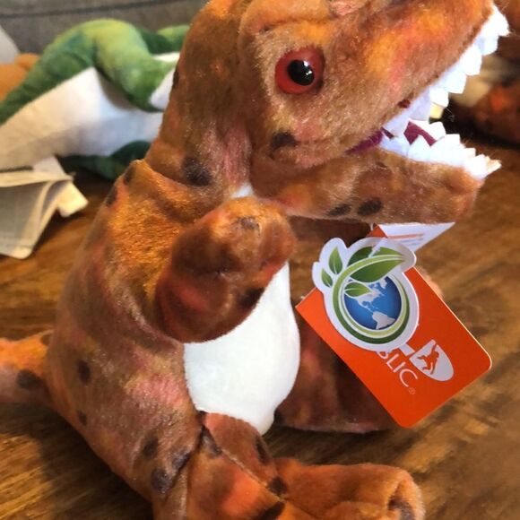 Wild Republic Mini Stegosaurus and Mini T-Rex - Picture 5 of 8